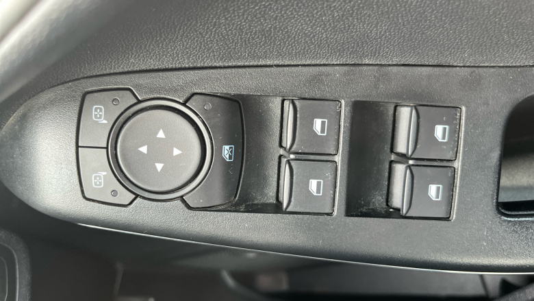 Ford Fiesta 1.0 EcoBoost Titanium 5dr Petrol Hatchback